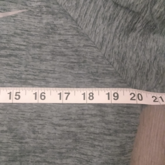 NIKE RUNNING THERMAL DRI-FIT LADIES GREEN COWL  NECK SWEATSHIRT W/THUMBHOLES - Picture 6 of 8